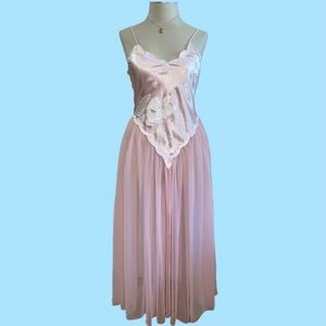 Vintage Victoria’s Secret Nightgown